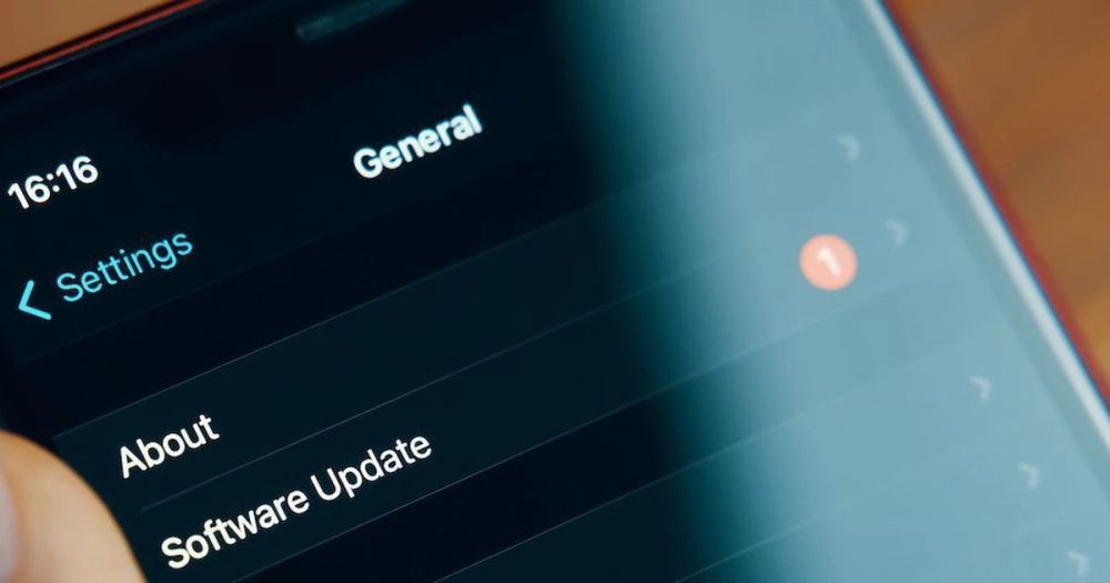 Apple sắp tung iOS 26.0.2 sửa nhiều lỗi nghiêm trọng trên iPhone