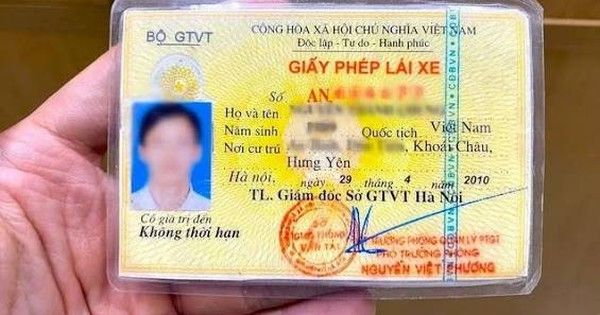 Công an Hà Nội thông báo quan trọng liên quan đến đăng ký xe, GPLX của tất cả
người dân